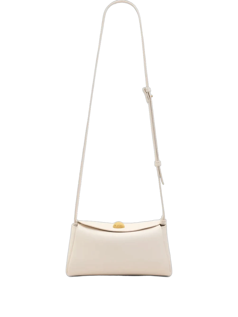 아미 AMI Paris Cow Leather Mini Carrousel Bag 제품 사진 아미 AMI Paris Cow Leather Mini Carrousel Bag 제품 사진