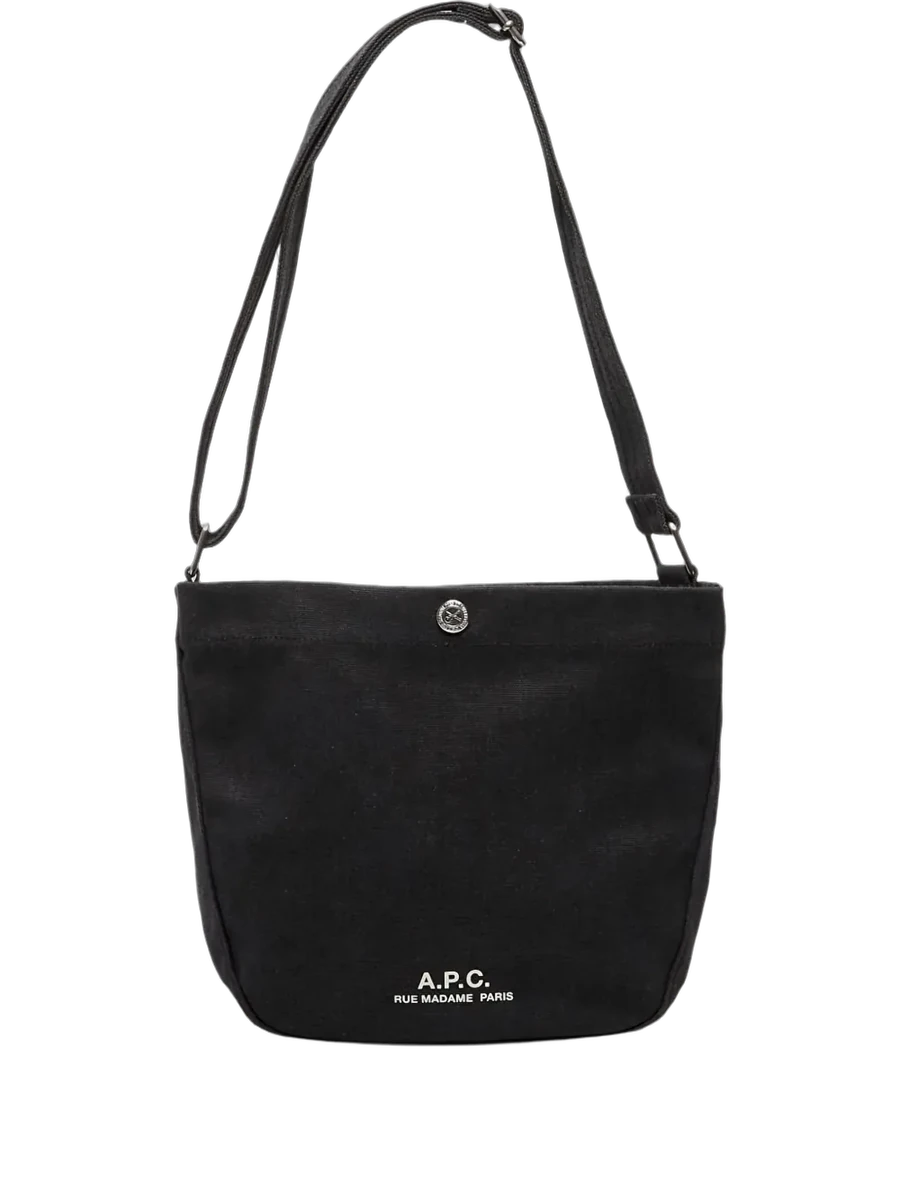 아페쎄 A.P.C. Canvas Shoulder Bag 제품 사진 아페쎄 A.P.C. Canvas Shoulder Bag 제품 사진
