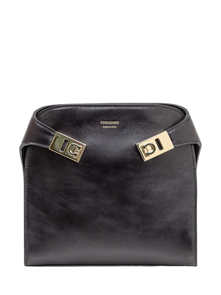 페라가모 허그 로고 프린트 벨트백