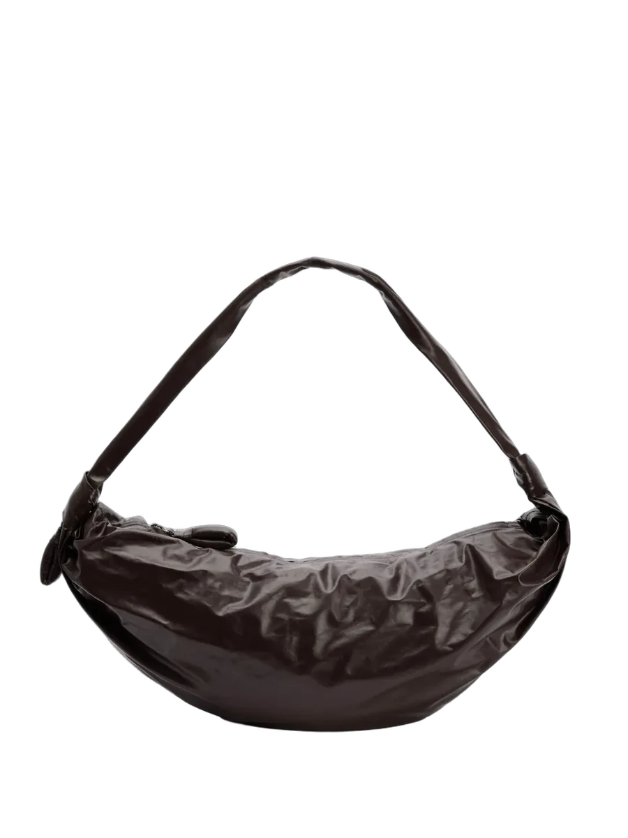 르메르 LEMAIRE Large Soft Croissant Shoulder Bag 제품 사진 르메르 LEMAIRE Large Soft Croissant Shoulder Bag 제품 사진