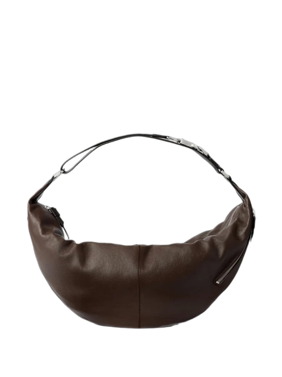 르메르 LEMAIRE Quiver Clip Bag In Leather 제품 사진 르메르 LEMAIRE Quiver Clip Bag In Leather 제품 사진