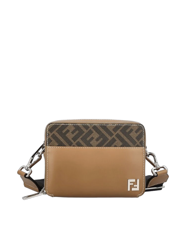 Fendi 로고 플라크 지퍼 카메라 케이스