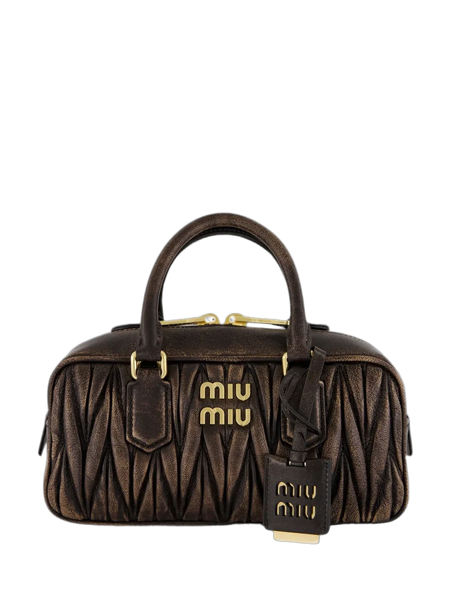 미우미우 Miu Miu Arcadie Matelassé Leather Cross Body Bag 제품 사진 미우미우 Miu Miu Arcadie Matelassé Leather Cross Body Bag 제품 사진