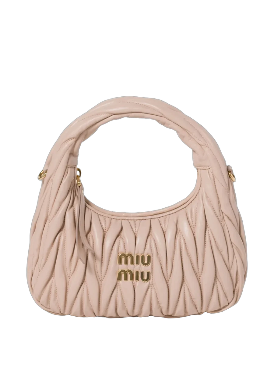 미우미우 Miu Miu Wander Matelassé Tote Bag 제품 사진 미우미우 Miu Miu Wander Matelassé Tote Bag 제품 사진
