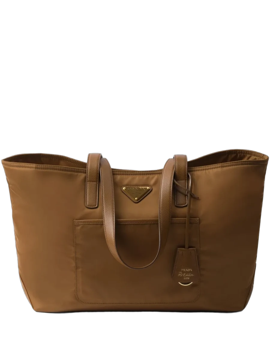 프라다 Prada Medium Re-Edition 1978 Tote Bag 제품 사진 프라다 Prada Medium Re-Edition 1978 Tote Bag 제품 사진