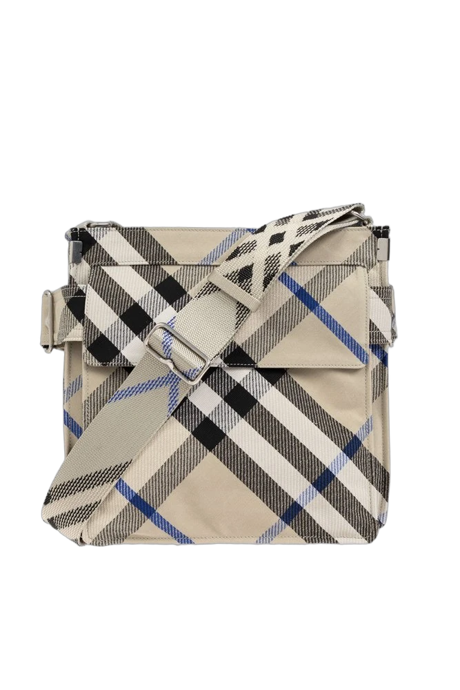 버버리 Burberry 스몰 트렌치 체크 숄더백 제품 사진 버버리 Burberry 스몰 트렌치 체크 숄더백 제품 사진