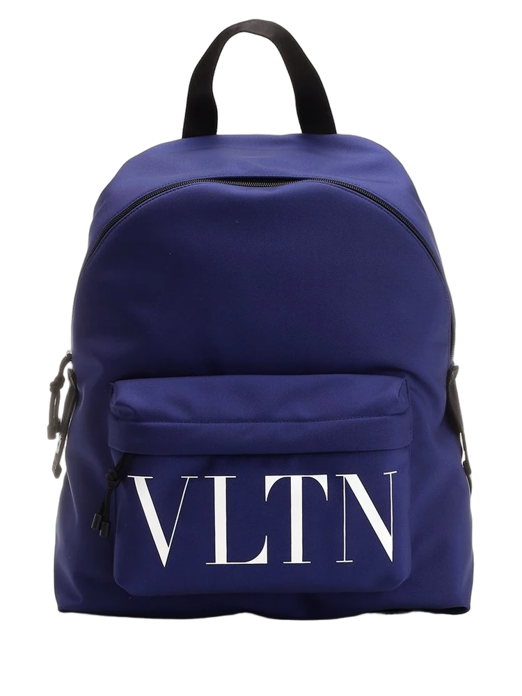 발렌티노 Valentino VLTN 로고 프린트 집업 백팩 제품 사진 발렌티노 Valentino VLTN 로고 프린트 집업 백팩 제품 사진